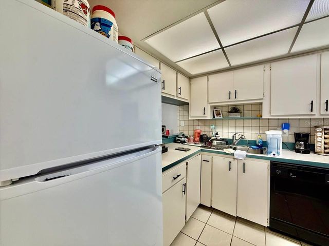 1843 BOUGH AVENUE B, Clearwater, FL 33760