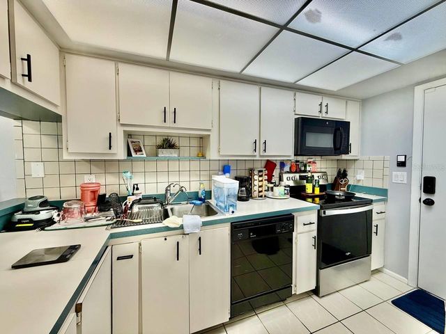 1843 BOUGH AVENUE B, Clearwater, FL 33760