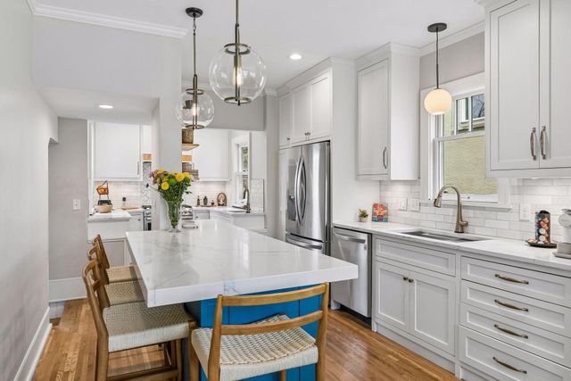 322 Busch Terrace, Minneapolis, MN 55419