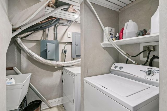 322 Busch Terrace, Minneapolis, MN 55419