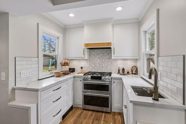 322 Busch Terrace, Minneapolis, MN 55419