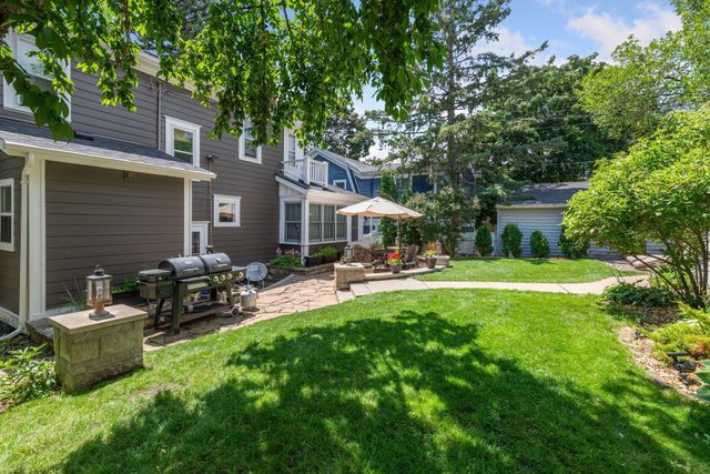 322 Busch Terrace, Minneapolis, MN 55419