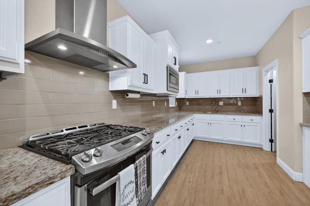 12654 Barksdale Way, Rancho Cordova, CA 95742