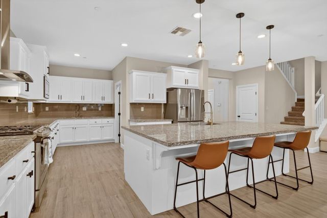 12654 Barksdale Way, Rancho Cordova, CA 95742