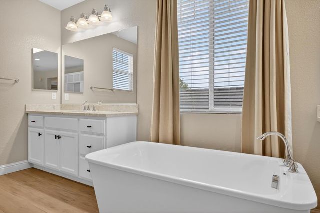 12654 Barksdale Way, Rancho Cordova, CA 95742