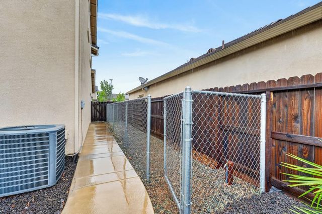 12654 Barksdale Way, Rancho Cordova, CA 95742