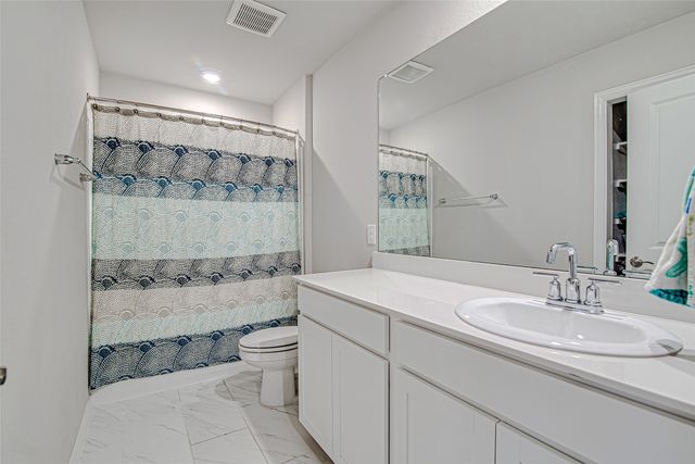 9553 Abington Avenue, Fort Worth, TX 76131