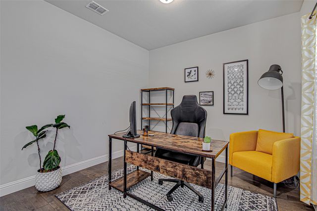 9553 Abington Avenue, Fort Worth, TX 76131