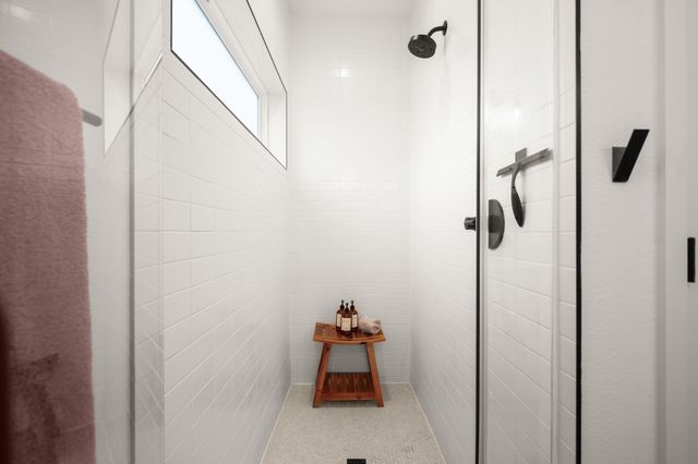 1211 Taulbee LN 2, Austin, TX 78757