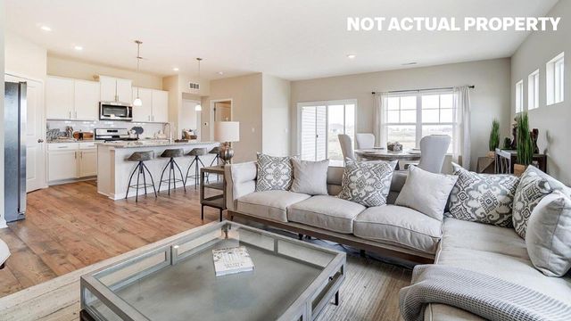 718 Maria Drive, Plain City, OH 43064