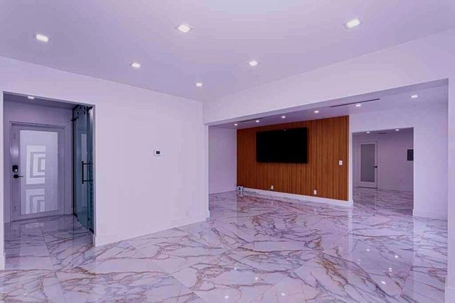 696 Arlington Drive, West Palm Beach, FL 33415