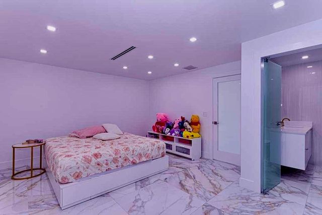 696 Arlington Drive, West Palm Beach, FL 33415