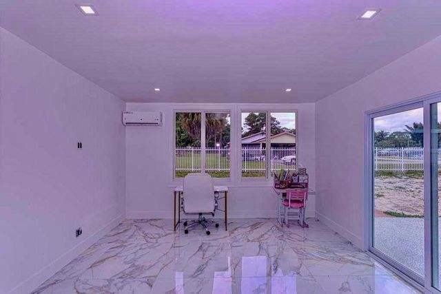 696 Arlington Drive, West Palm Beach, FL 33415