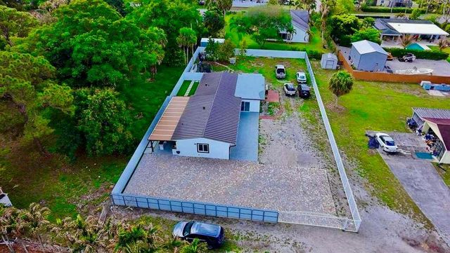 696 Arlington Drive, West Palm Beach, FL 33415