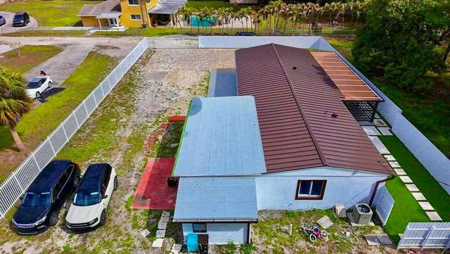 696 Arlington Drive, West Palm Beach, FL 33415