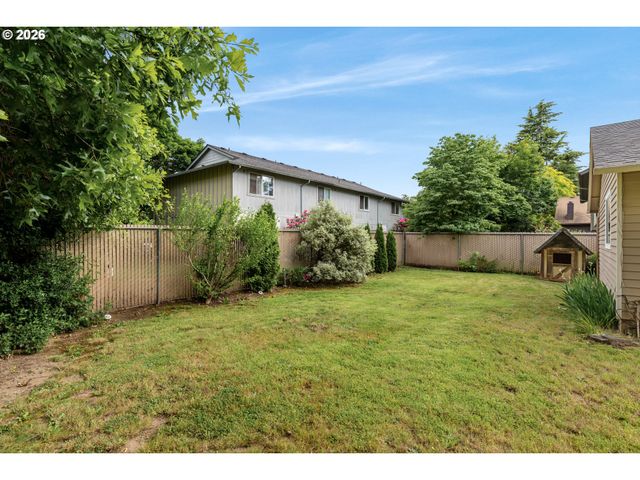 667 Se 5TH Ave, Canby, OR 97013