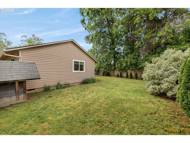 667 Se 5TH Ave, Canby, OR 97013