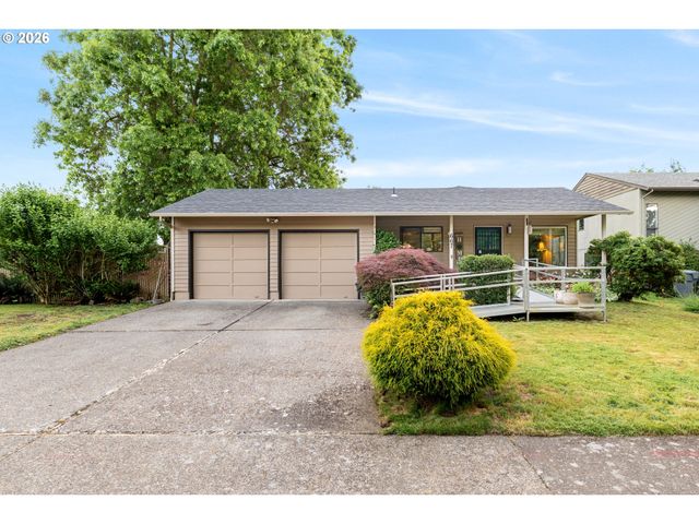 667 Se 5TH Ave, Canby, OR 97013