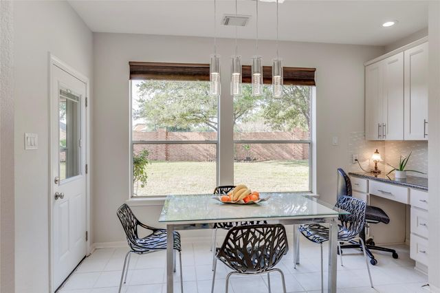 5914 Saber River, Sugar Land, TX 77479