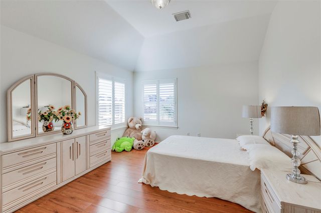 5914 Saber River, Sugar Land, TX 77479