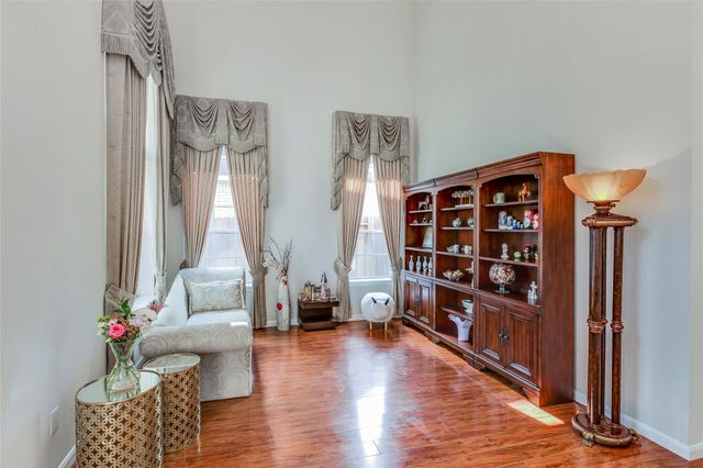 5914 Saber River, Sugar Land, TX 77479