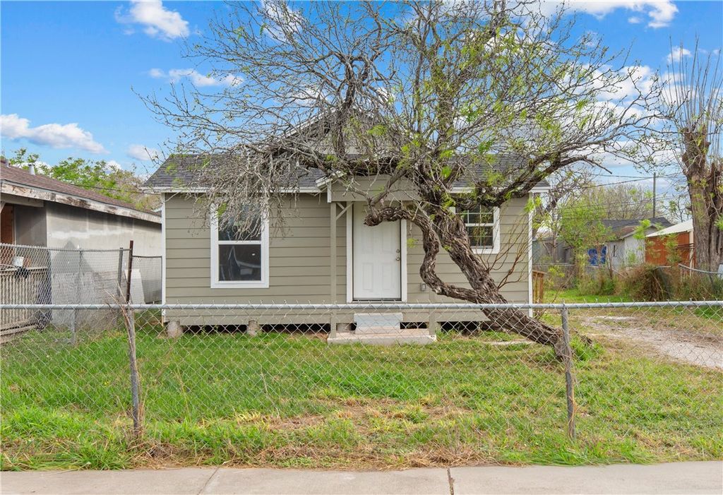 2622 Dunbar St, Corpus Christi, TX 78405