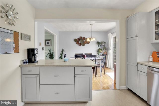 407 ALISON AVE, Mechanicsburg, PA 17055