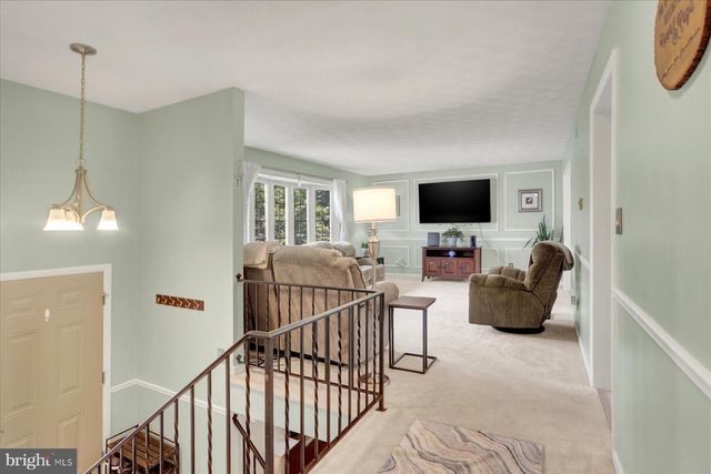 407 ALISON AVE, Mechanicsburg, PA 17055