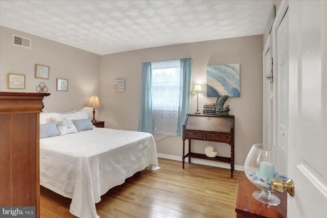407 ALISON AVE, Mechanicsburg, PA 17055