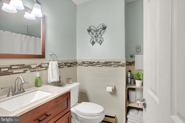 407 ALISON AVE, Mechanicsburg, PA 17055