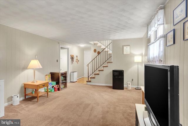 407 ALISON AVE, Mechanicsburg, PA 17055