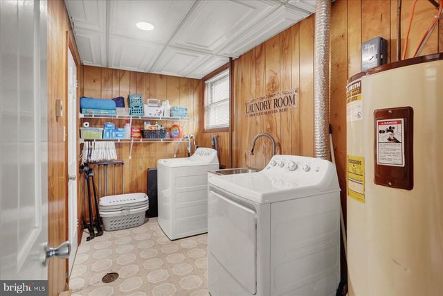 407 ALISON AVE, Mechanicsburg, PA 17055