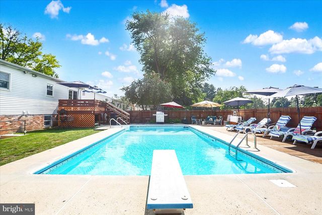 407 ALISON AVE, Mechanicsburg, PA 17055
