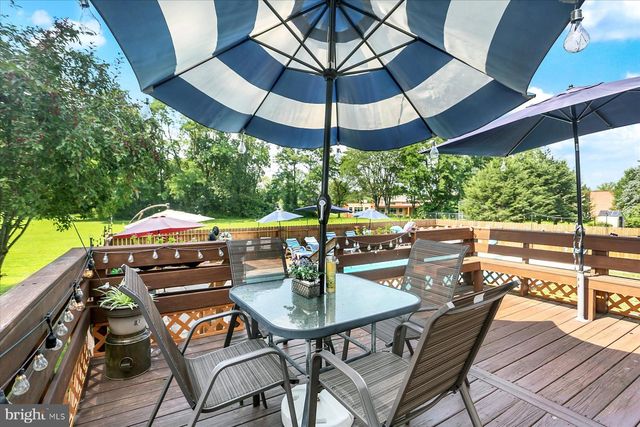 407 ALISON AVE, Mechanicsburg, PA 17055