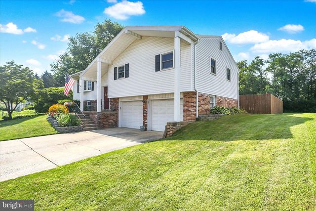 407 ALISON AVE, Mechanicsburg, PA 17055