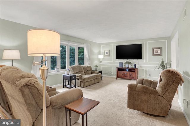407 ALISON AVE, Mechanicsburg, PA 17055