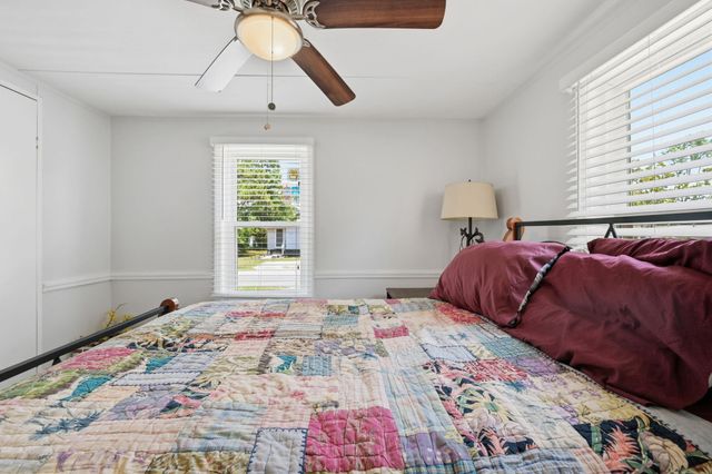 132 Crooked Island Circle, Murrells Inlet, SC 29576