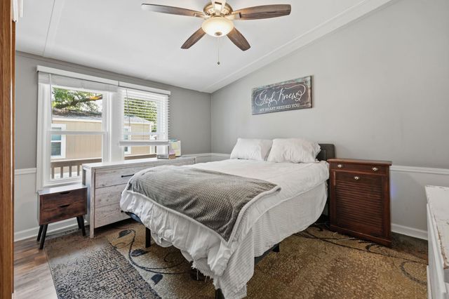 132 Crooked Island Circle, Murrells Inlet, SC 29576