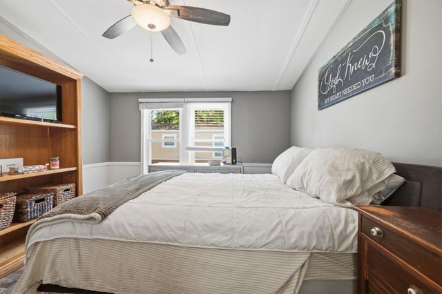 132 Crooked Island Circle, Murrells Inlet, SC 29576