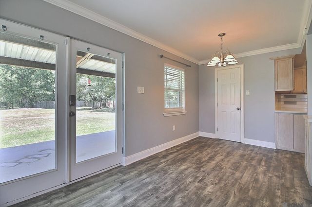 37651 Hwy 16, Denham Springs, LA 70706