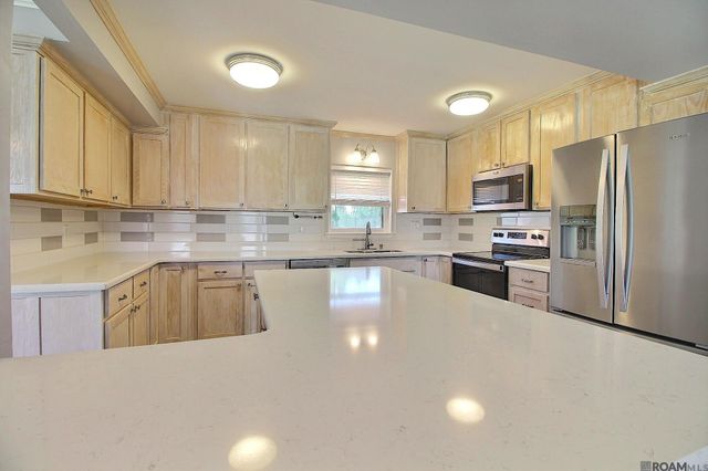 37651 Hwy 16, Denham Springs, LA 70706