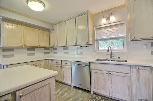 37651 Hwy 16, Denham Springs, LA 70706