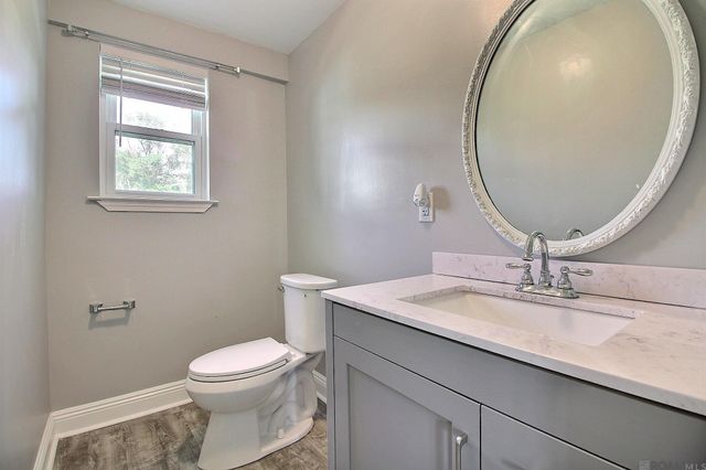 37651 Hwy 16, Denham Springs, LA 70706