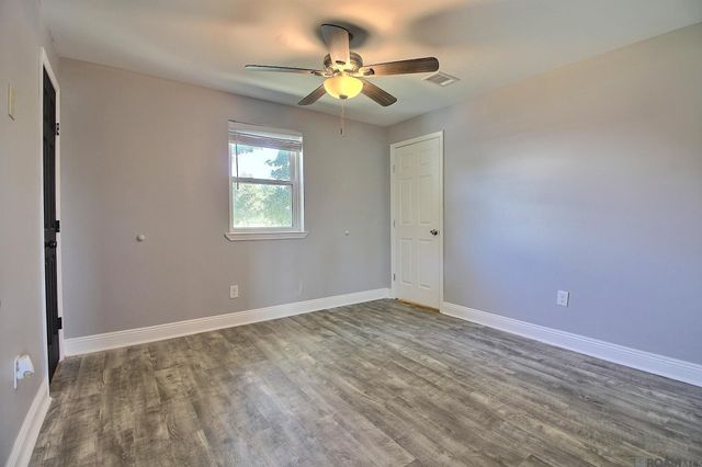 37651 Hwy 16, Denham Springs, LA 70706