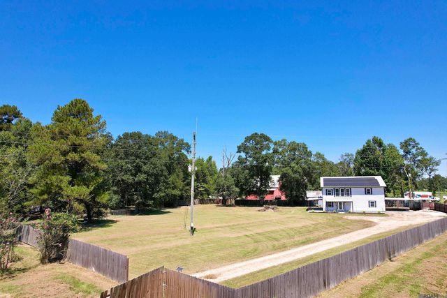 37651 Hwy 16, Denham Springs, LA 70706