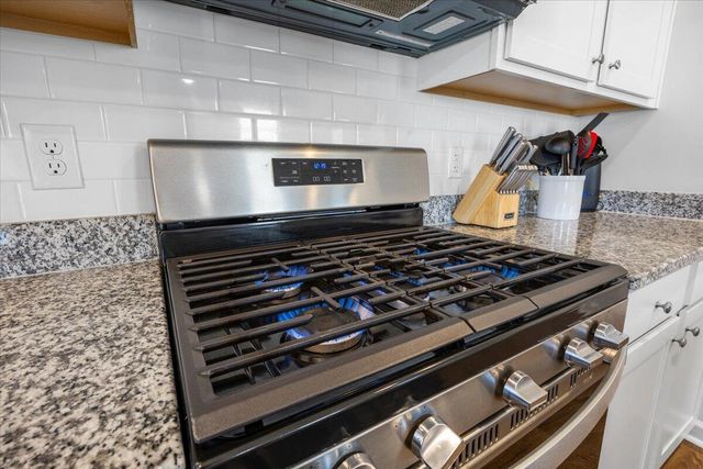 422 Cedarview Road, Summerville, SC 29486