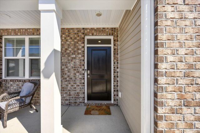 422 Cedarview Road, Summerville, SC 29486