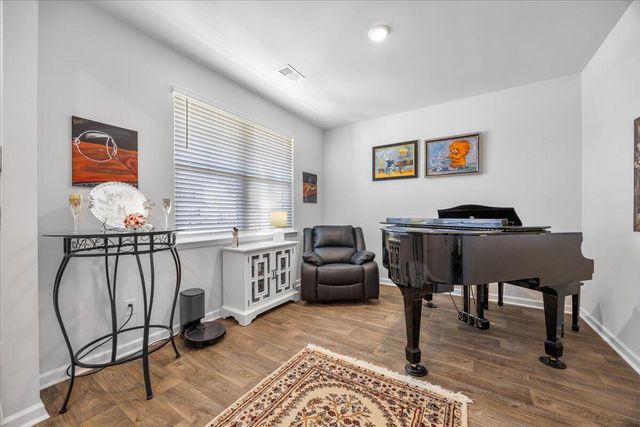 422 Cedarview Road, Summerville, SC 29486