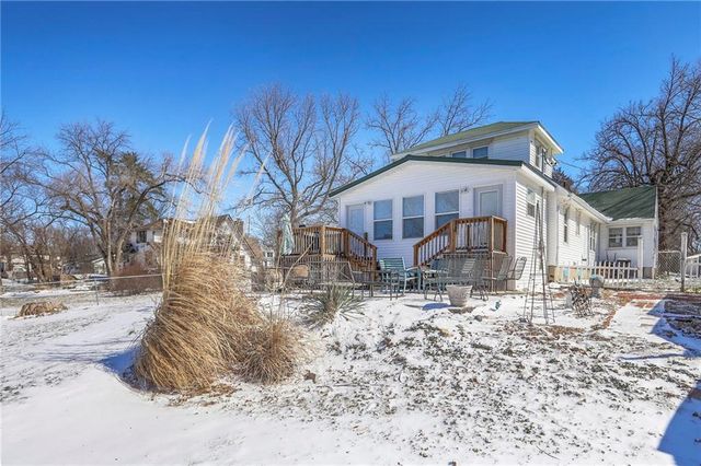 308 S 8th Street, Plattsburg, MO 64477