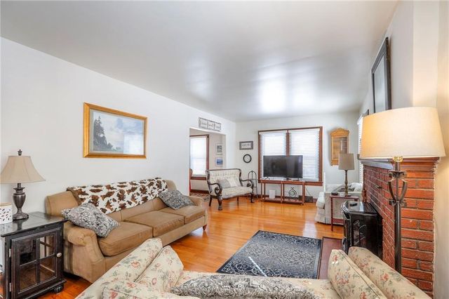 308 S 8th Street, Plattsburg, MO 64477